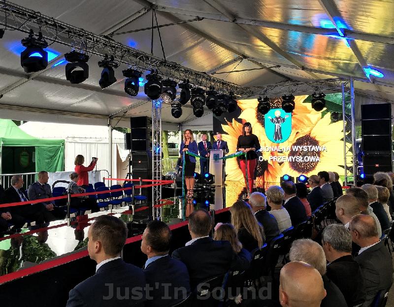 Nagłośnienie, oświetlenie i obsługa pokazów mody, telebim - 01 Nagłośnienie, oświetlenie i obsługa pokazów mody, telebim - 01