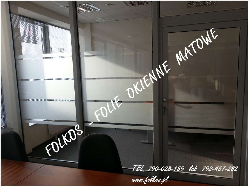 Folie okienne Warszawa oklejanie biur folią , oklejania witryn, drzwi - 05 Folie okienne Warszawa oklejanie biur folią , oklejania witryn, drzwi - 05