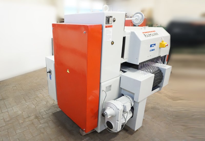 Wielopiła gąsienicowa RAIMANN do wycinania desek - 01 Wielopiła gąsienicowa RAIMANN do wycinania desek - 01