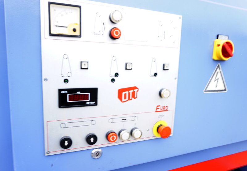 Szlifierka szerokotaśmowa OTT 1100mm - 01 Szlifierka szerokotaśmowa OTT 1100mm - 01