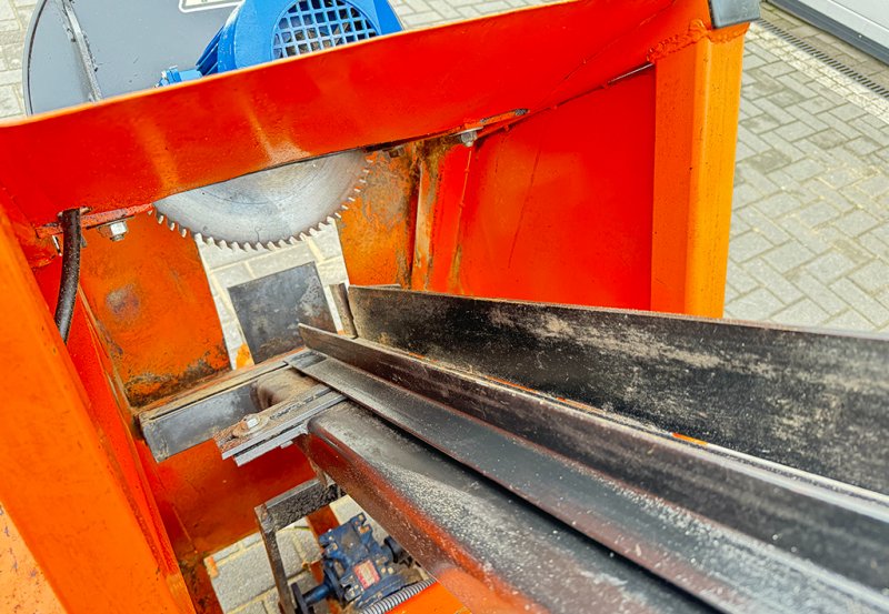 Klockarka do palet wsporników - 02 Klockarka do palet wsporników - 02