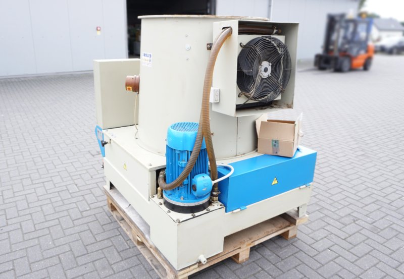 Brykieciarka Comafer brykietowanie trocin - 01 Brykieciarka Comafer brykietowanie trocin - 01