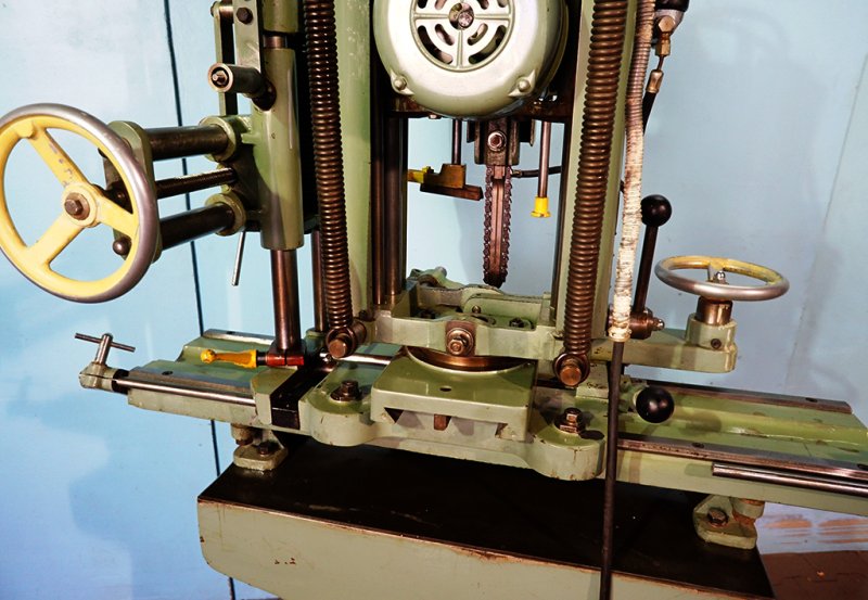 Dłutarka NIEMIECKA otwory na zamki - 06 Dłutarka NIEMIECKA otwory na zamki - 06