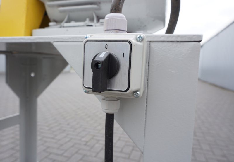 Zaostrzarka Fazowarka Safo 100mm - 01 Zaostrzarka Fazowarka Safo 100mm - 01