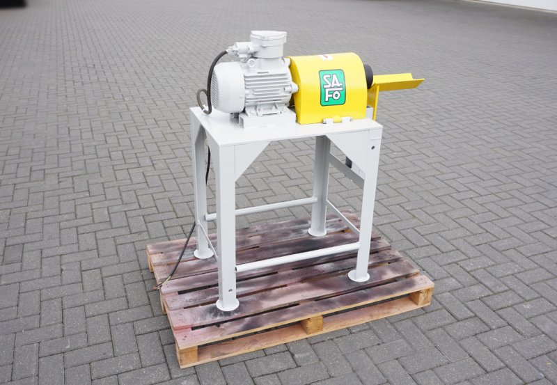 Zaostrzarka Fazowarka Safo 100mm - 05 Zaostrzarka Fazowarka Safo 100mm - 05