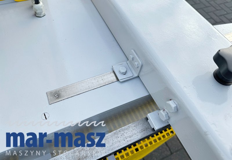 Obrzynarka do desek tarczowa wzdłużna typ DP PS - 01 Obrzynarka do desek tarczowa wzdłużna typ DP PS - 01