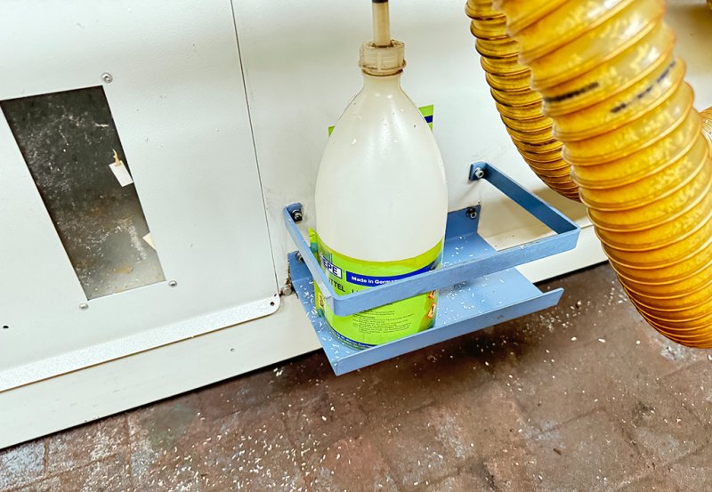 Okleiniarka jednostronna Hebrock AKV 3005DK F - 01 Okleiniarka jednostronna Hebrock AKV 3005DK F - 01