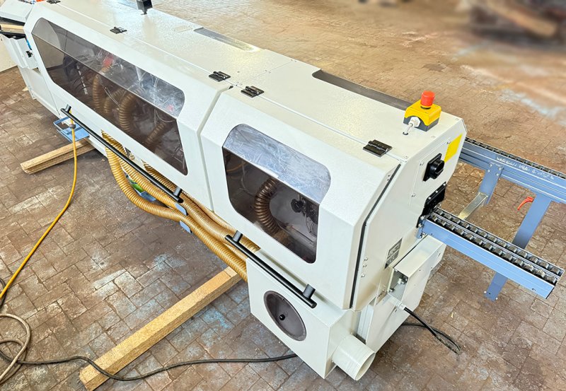 Okleiniarka jednostronna Hebrock AKV 3005DK F - 06 Okleiniarka jednostronna Hebrock AKV 3005DK F - 06