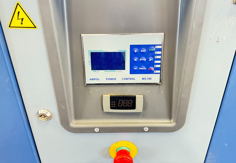 Sprężarka śrubowa olejowa Airpol KT7 zbiornik 500l - 03 Sprężarka śrubowa olejowa Airpol KT7 zbiornik 500l - 03