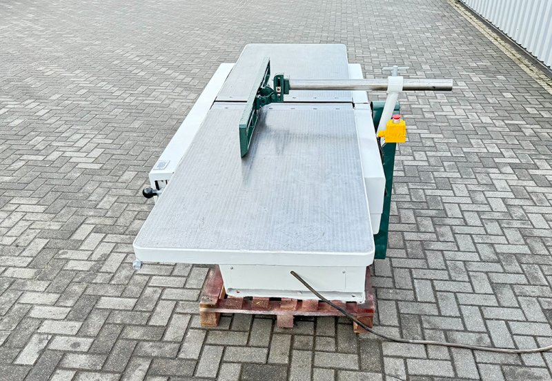 Wyrówniarka strugarka heblarka do drewna ŻEFAM 60 - 06 Wyrówniarka strugarka heblarka do drewna ŻEFAM 60 - 06