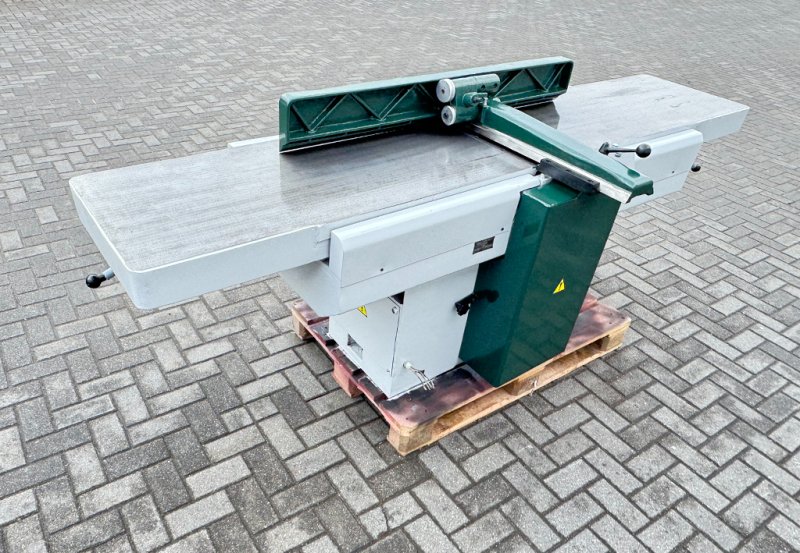 Wyrówniarka strugarka heblarka do drewna ŻEFAM 50 - 01 Wyrówniarka strugarka heblarka do drewna ŻEFAM 50 - 01