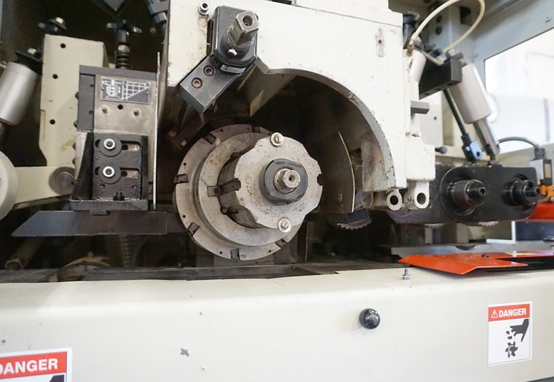 Strugarka czterostronna Weinig Unimat Super 4 - 04 Strugarka czterostronna Weinig Unimat Super 4 - 04