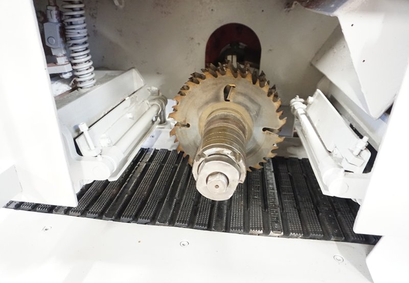 Wielopiła Raimann KS gąsienica 340mm 37kW - 01 Wielopiła Raimann KS gąsienica 340mm 37kW - 01