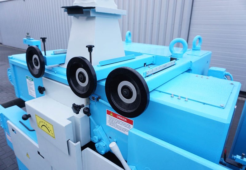 Wielopiła gąsienicowa dwuwałowa COSTA 95kW - 01 Wielopiła gąsienicowa dwuwałowa COSTA 95kW - 01