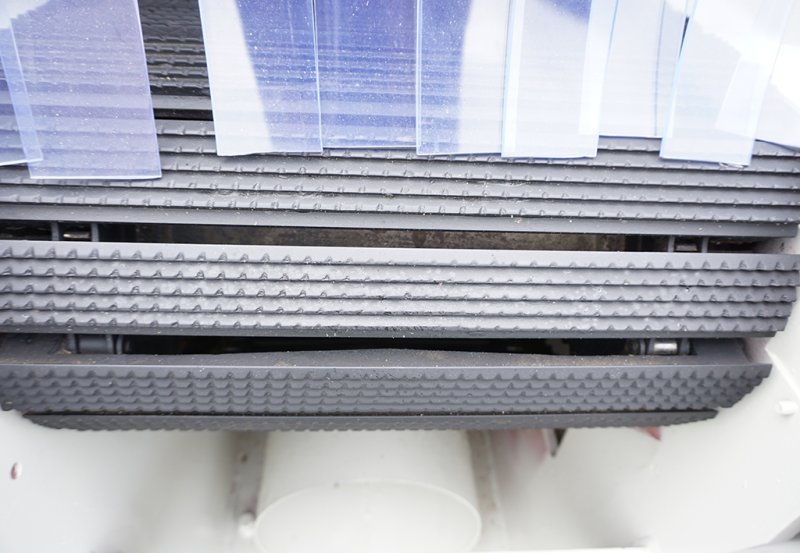 Wielopiła gąsienicowa 2wałowa Svitava wał 450mm - 05 Wielopiła gąsienicowa 2wałowa Svitava wał 450mm - 05