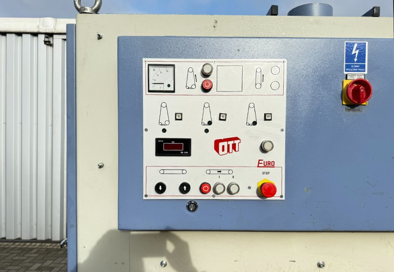 Szlifierka szerokotaśmowa 1100mm OTT - 02 Szlifierka szerokotaśmowa 1100mm OTT - 02