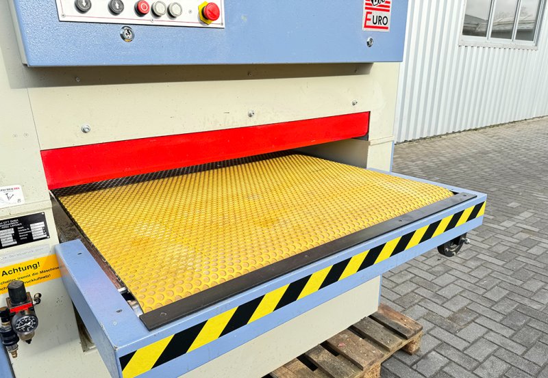 Szlifierka szerokotaśmowa 1100mm OTT - 05 Szlifierka szerokotaśmowa 1100mm OTT - 05