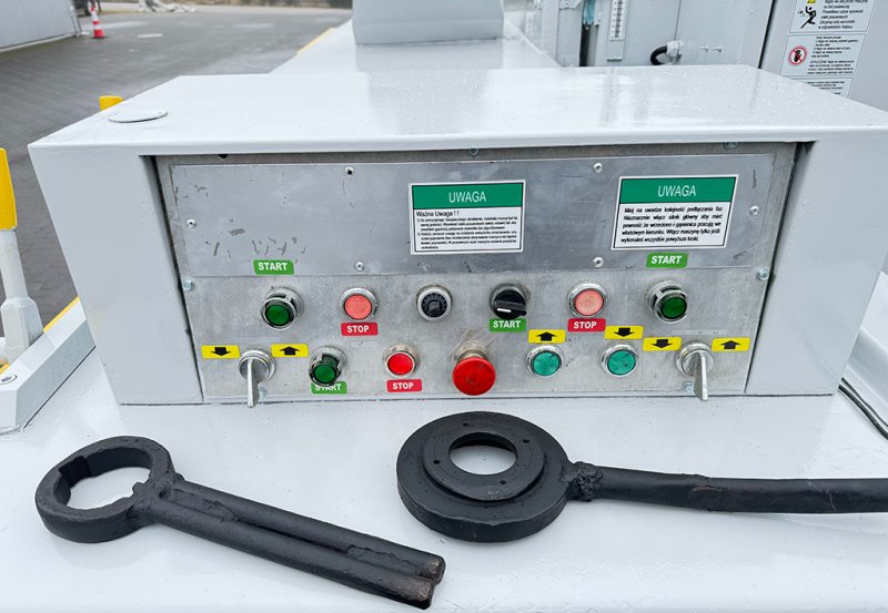 Wielopiła gąsienicowa dwuwałowa OGAM - 01 Wielopiła gąsienicowa dwuwałowa OGAM - 01