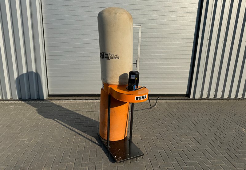 Odciąg trocin Rema OWK workowy - 04 Odciąg trocin Rema OWK workowy - 04