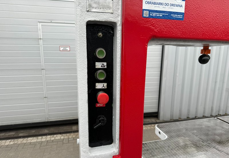 Piła taśmowa Żefam typ DRSD - 04 Piła taśmowa Żefam typ DRSD - 04