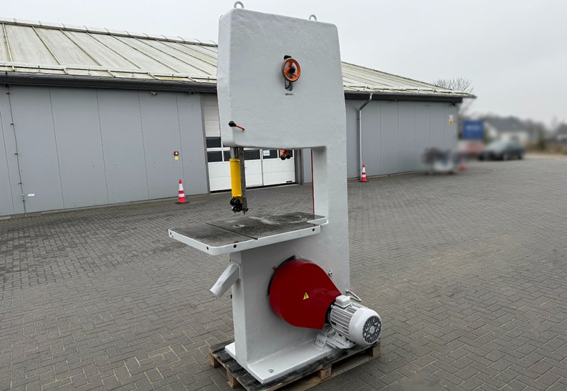 Piła taśmowa Żefam typ DRSD - 05 Piła taśmowa Żefam typ DRSD - 05