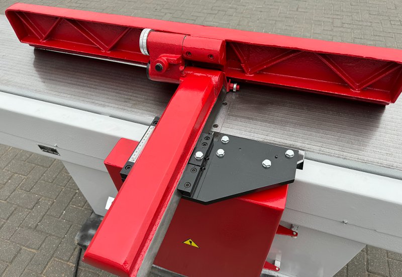 Wyrówniarka Żefam typ DSZC - 06 Wyrówniarka Żefam typ DSZC - 06