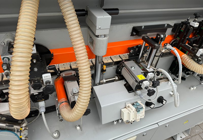 Okleiniarka Stomana KZM 6 RTF wstępny frez - 06 Okleiniarka Stomana KZM 6 RTF wstępny frez - 06