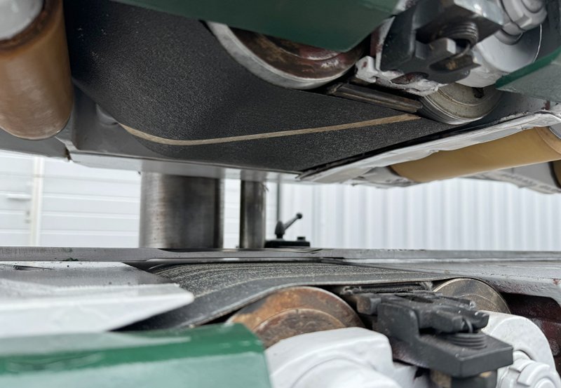 Szlifierka przelotowa dwustronna Maweg typ SE II - 03 Szlifierka przelotowa dwustronna Maweg typ SE II - 03