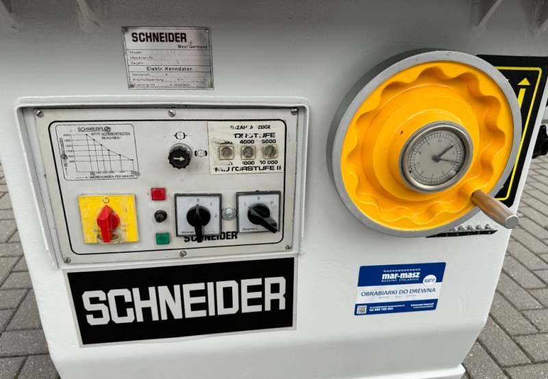 Frezarka dolnowrzecionowa Schneider - 01 Frezarka dolnowrzecionowa Schneider - 01