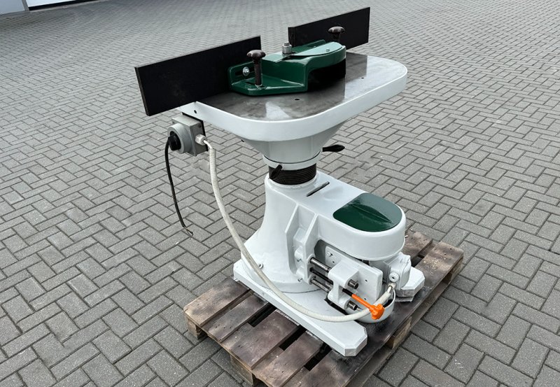 Frezarka dolnowrzecionowa Knohoma SF 1 - 06 Frezarka dolnowrzecionowa Knohoma SF 1 - 06