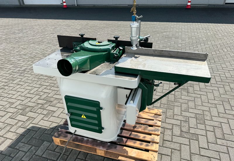 Frezarka dolnowrzecionowa Schneider z wózkiem - 02 Frezarka dolnowrzecionowa Schneider z wózkiem - 02