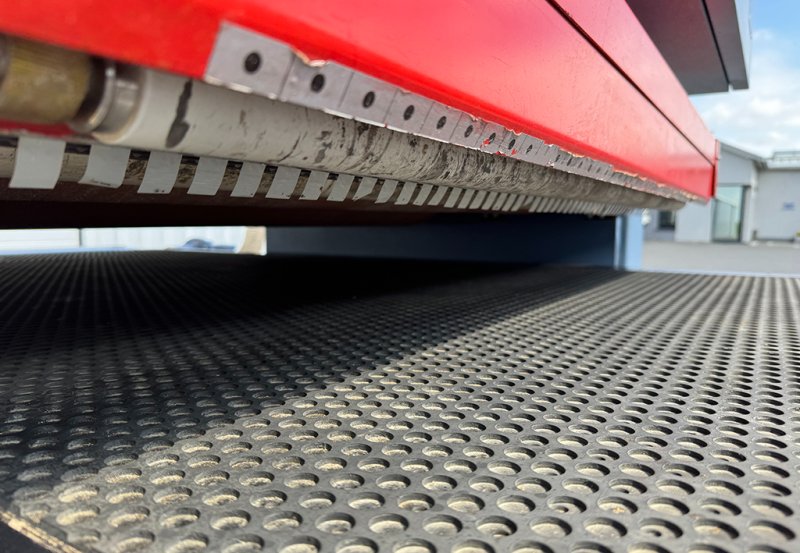 Szlifierka szerokotaśmowa OTT typ delta - 03 Szlifierka szerokotaśmowa OTT typ delta - 03