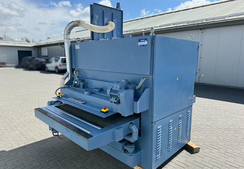 Szlifierka szerokotaśmowa OTT typ delta - 04 Szlifierka szerokotaśmowa OTT typ delta - 04