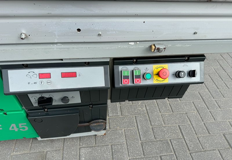 Piła formatowa do drewna Altendorf F45 - 01 Piła formatowa do drewna Altendorf F45 - 01