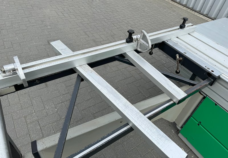 Piła formatowa do drewna Altendorf F45 - 04 Piła formatowa do drewna Altendorf F45 - 04