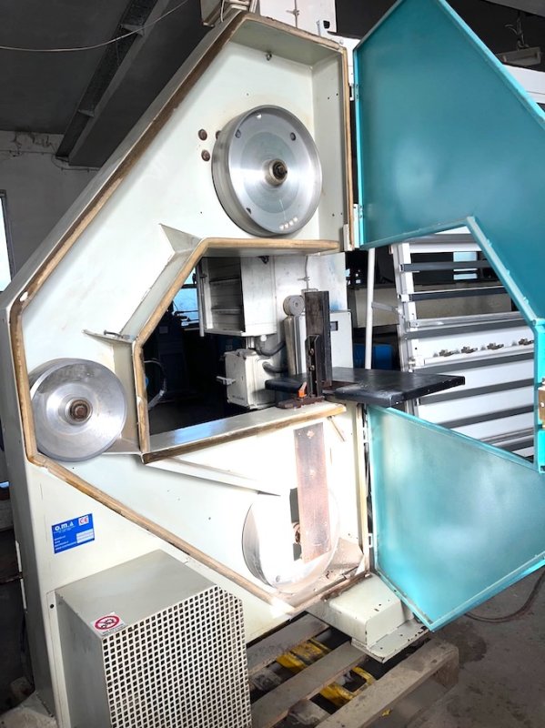 Szlifierka pionowa do elementów krzywoliniowych - 02 Szlifierka pionowa do elementów krzywoliniowych - 02