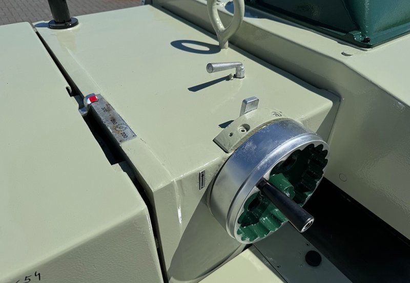 Wielopiła gąsienicowa scm szerokość gąsienicy 30cm - 01 Wielopiła gąsienicowa scm szerokość gąsienicy 30cm - 01