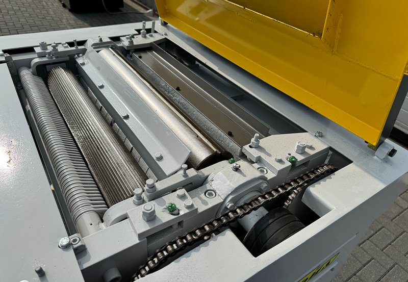 Grubościówka Jaroma typ dsmd 630mm - 02 Grubościówka Jaroma typ dsmd 630mm - 02