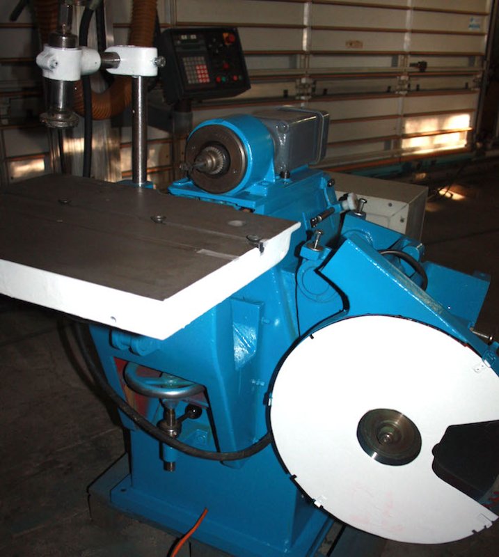 Piła poprzeczna z wiertarką poziomą - 01 Piła poprzeczna z wiertarką poziomą - 01