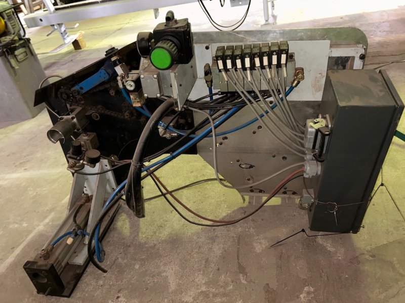 Magazynek na obrzeże HOMAG 32/G - 02 Magazynek na obrzeże HOMAG 32/G - 02