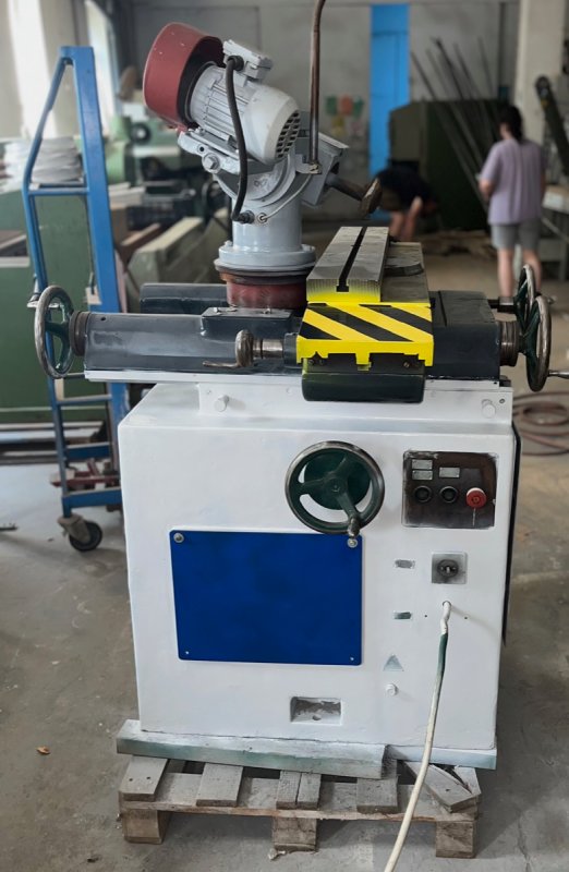 Szlifierka narzędziowa NUA25 - 06 Szlifierka narzędziowa NUA25 - 06