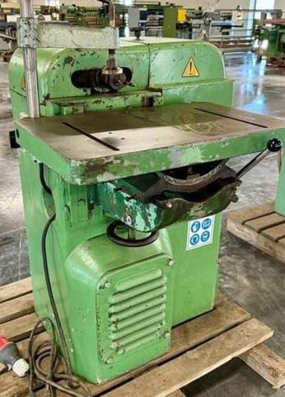 Wiertarka pozioma KORONOWO z oscylacją - 02 Wiertarka pozioma KORONOWO z oscylacją - 02