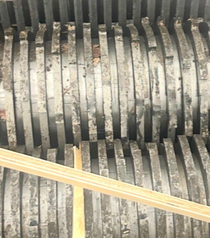 Rębak, rok 2025 (praktycznie nie używany) - 01 Rębak, rok 2025 (praktycznie nie używany) - 01