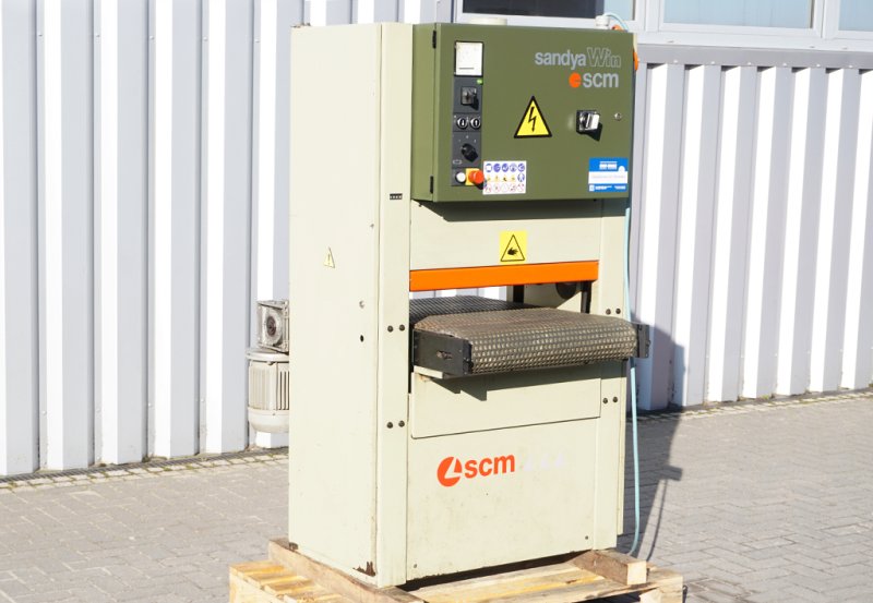 Szlifierka szerokotaśmowa SCM