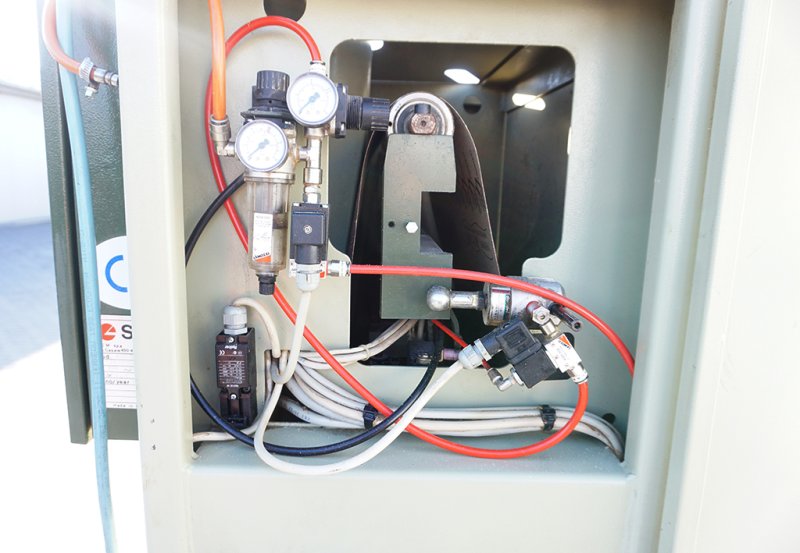 Szlifierka szerokotaśmowa SCM - 03