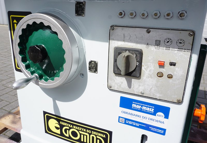 Frezarka dolnowrzecionowa GOMAD wpusty czopy - 01