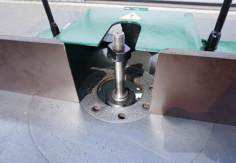 Frezarka dolnowrzecionowa GOMAD wpusty czopy - 02