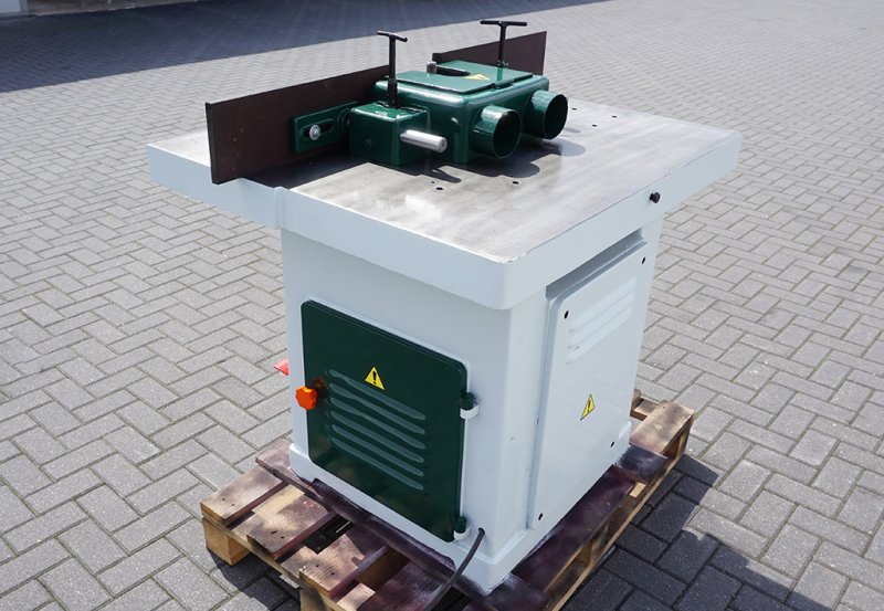 Frezarka dolnowrzecionowa GOMAD wpusty czopy - 06