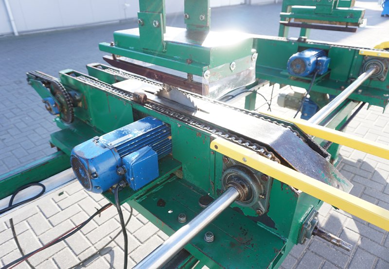 Piła formatowa do deski paletowej i kantówki na 4 agregaty tnące - 02