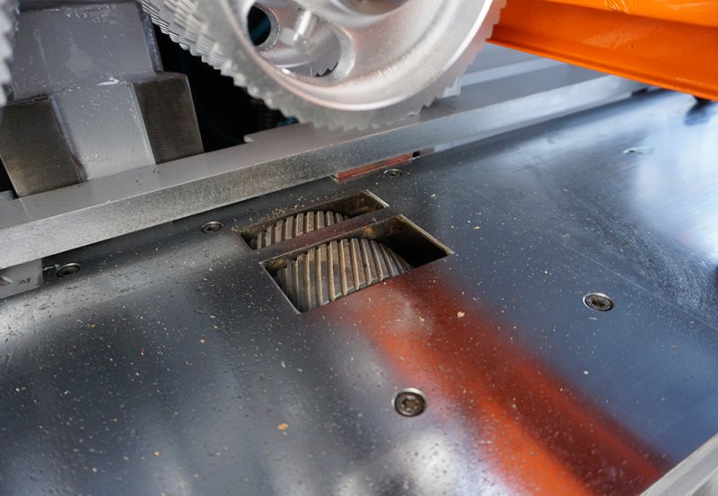 Strugarka czterostronna Gau Jing GN na 6 wrzecion - 04